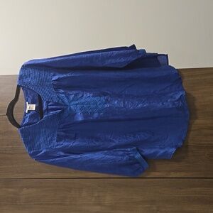 SUNDANCE 100% Silk Quarter Sleeve Embroidered Top-Size Large